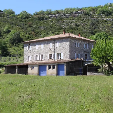 Le Du Cirque De Garel Hotel